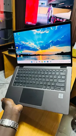Nouveau Dell Latitude 7410 16GB Intel Core i7 SSD 512GB