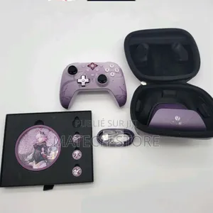 8bitdo Ultimate 2 Édition Spéciale Honkai: Star Rail (Evernight)