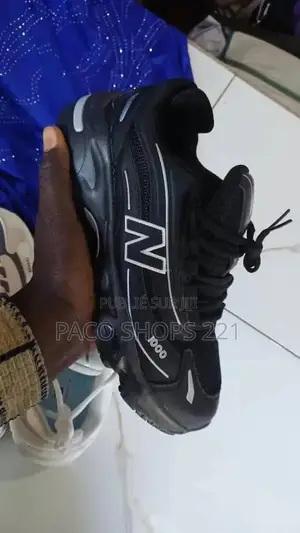 New Balance 1000