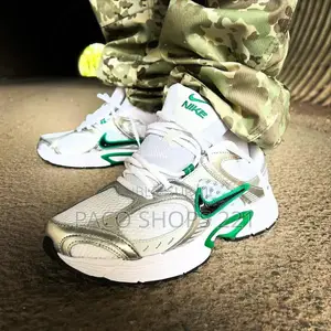 Nike V5 RNR