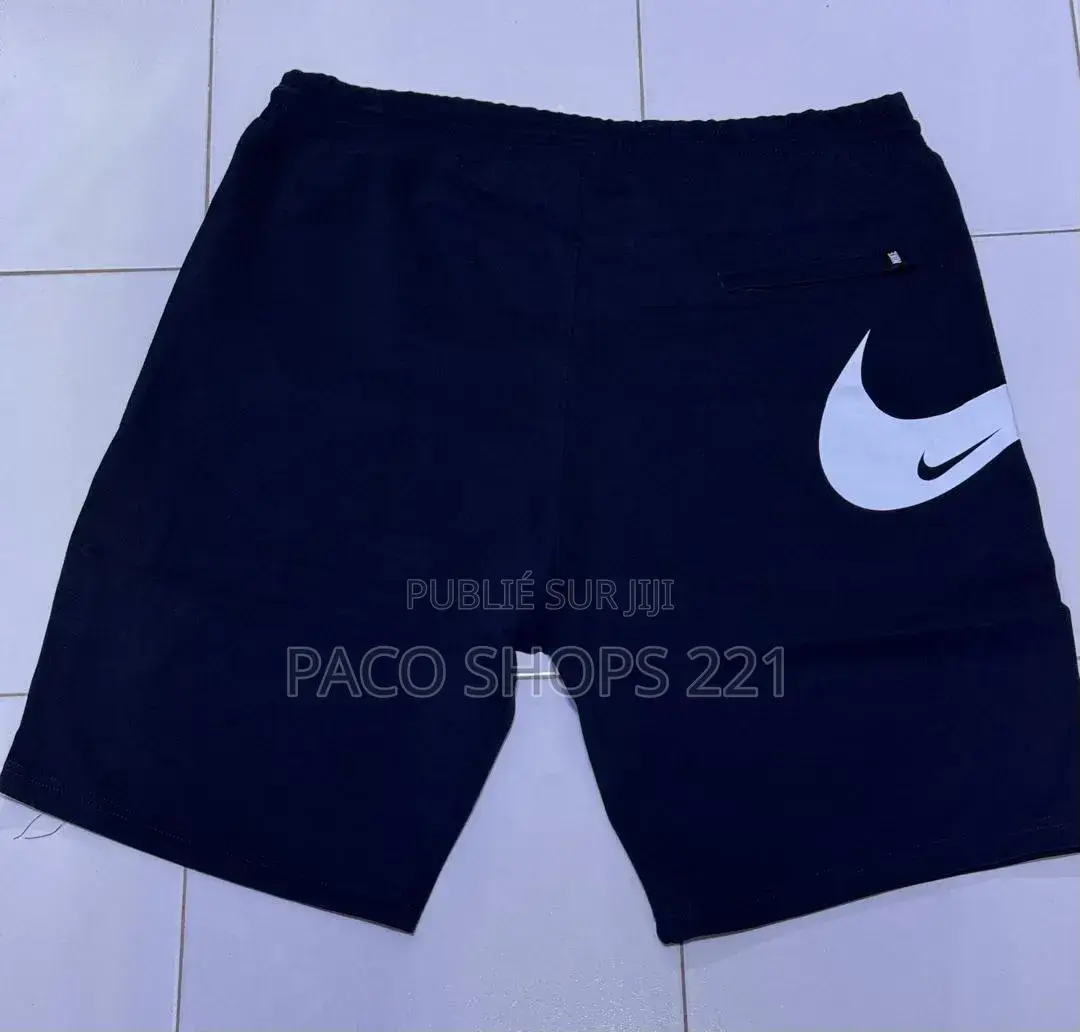 Short Été Nike Swoosh