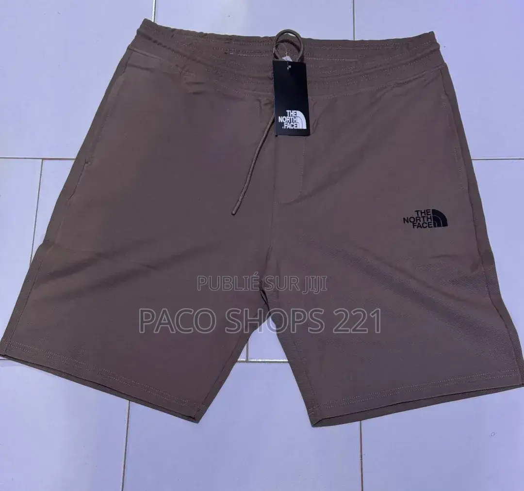 Short Été Nike Swoosh