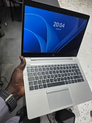 Nouveau HP EliteBook 745 G6 8GB AMD Ryzen 5 SSD 256GB