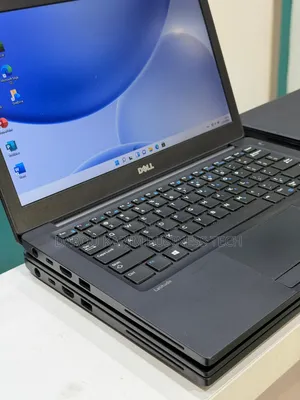 Nouveau Dell Latitude 12 7280 8GB Intel Core i5 SSD 256GB