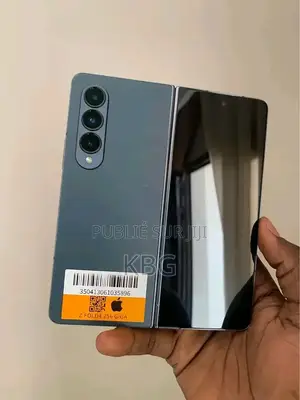 Nouveau Samsung Galaxy Z Fold4 256 GB Gris