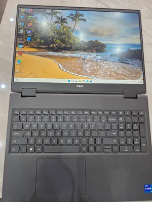 Nouveau Dell Precision 7680 32GB Intel Core i7 SSD 1T
