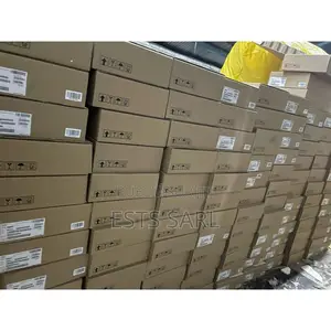 Nouveau Ordinateur de bureau Dell Wyse 5000 8GB Intel HDD 128GB