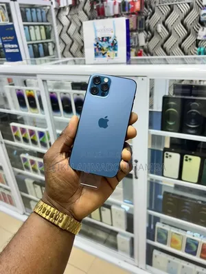 Nouveau Apple iPhone 12 Pro 128 GB Bleu