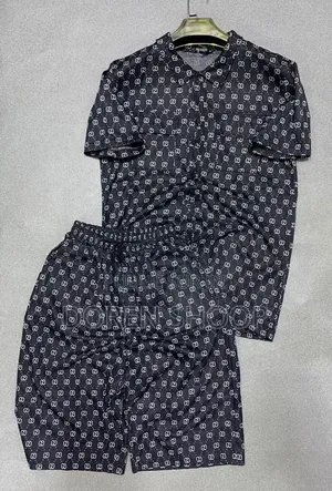 Ensemble Gucci