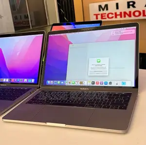 Nouveau Apple MacBook Pro 2017 16GB Intel Core 7 SSD 256GB