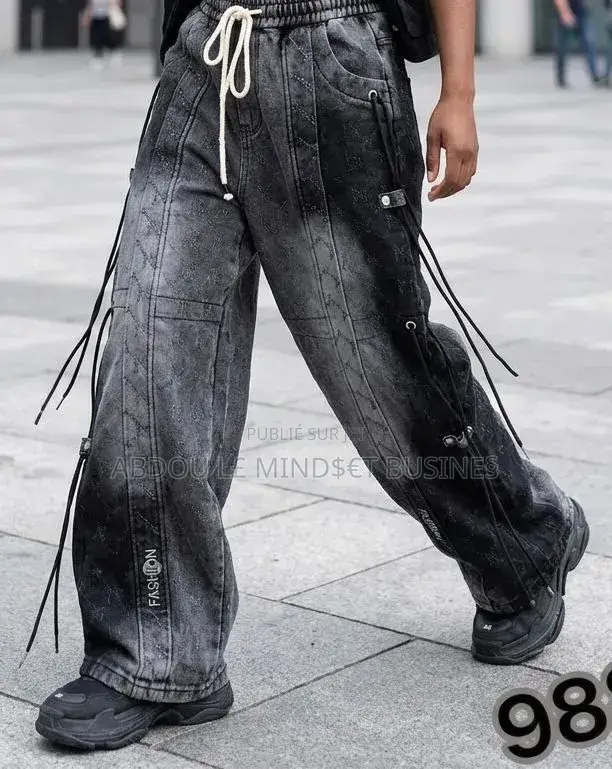 Bas Large Jean Homme Disponible