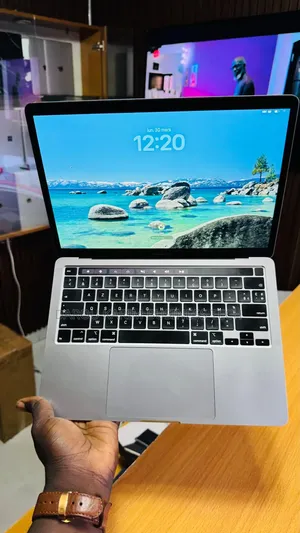 Nouveau Apple MacBook Pro 2020 16GB Intel Core i7 SSD 512GB