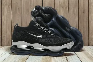 Nike Scorpion Noir Argent Dispo Maintenant Avec Livraison