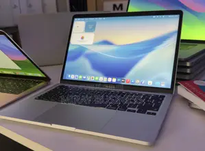 Ordinateur portable Apple MacBook Pro 2020 16GB Intel Core i7 SSD 512GB