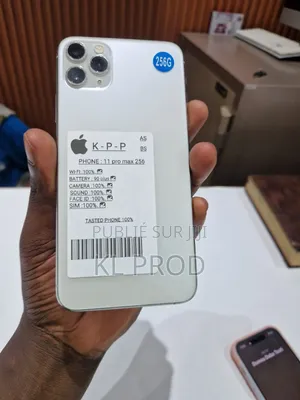 Nouveau Apple iPhone 11 Pro Max 256 GB Blanc