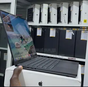 Nouveau Apple MacBook Pro 2025 M5 14-inch 16GB Apple M5 SSD 1T