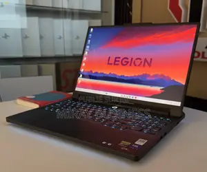 Ordinateur portable Lenovo Legion Pro 7 32GB Intel Core Ultra 9 SSD 1T