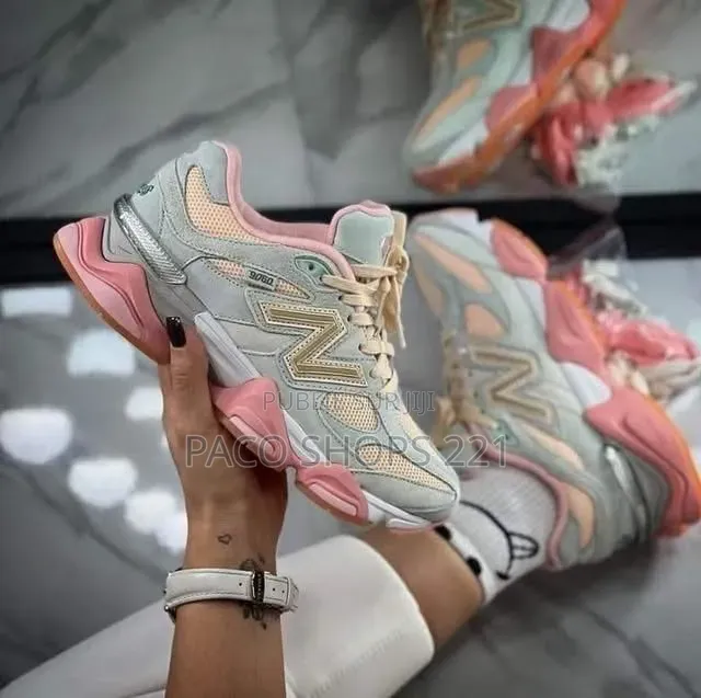 New Balance 9060 Pink Femmes