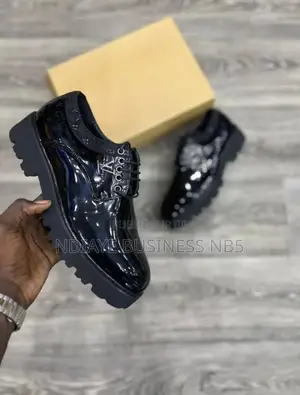Vente De Chaussures De Classe Très Élégant