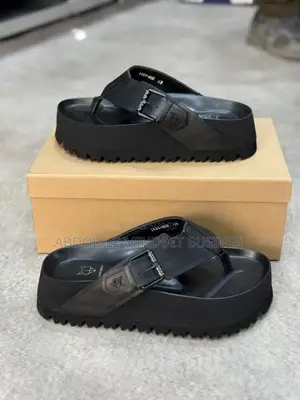 Sandal Naked Wolfe Disponible