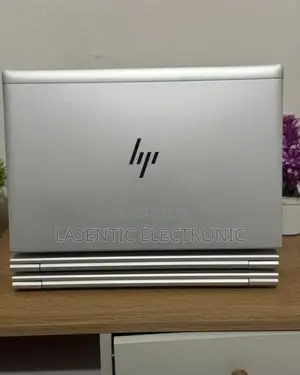 Nouveau HP EliteBook 830 G7 8GB AMD Ryzen 5 SSD 256GB