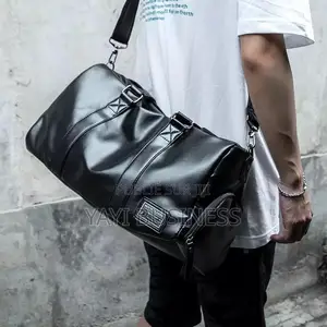 Sac De Voyage en Sémi-Cuir