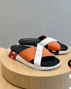 Chaussure Très Jolie Tel