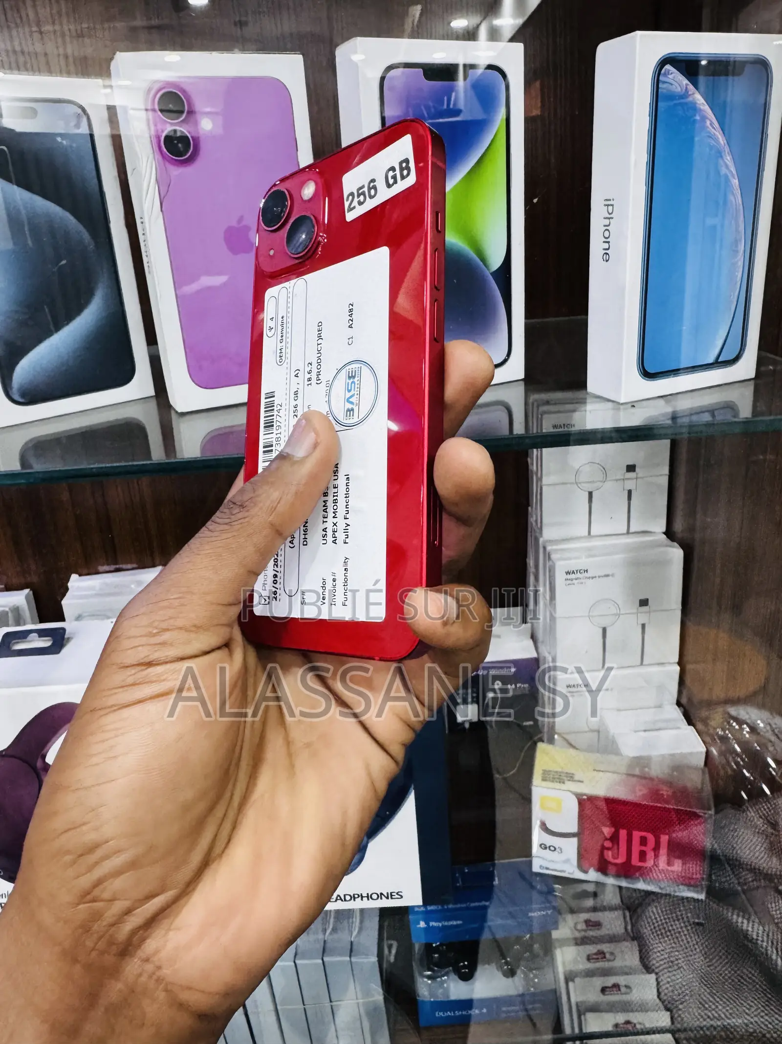 Nouveau Apple iPhone 13 256 GB Rouge