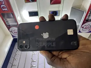 Nouveau Apple iPhone 11 128 GB Noir