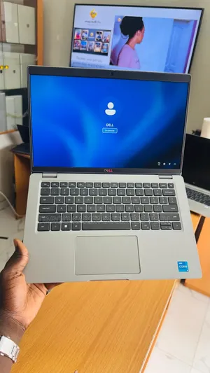 Nouveau Dell Latitude 5430 16GB Intel Core i5 SSD 256GB