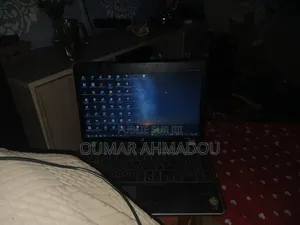 Ordinateur portable HP EliteBook 1040 G8 8GB Intel Core i7 SSD 500GB