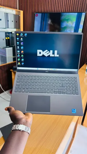 Nouveau Dell Latitude 5401 16GB Intel Core i7 SSD 512GB