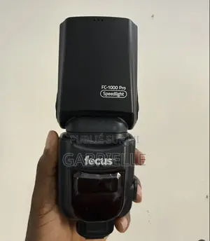 Focus Fc-1000 Pro Speedlight