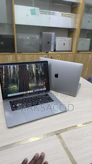 Ordinateur portable Apple MacBook Pro 2019 16GB Intel Core i9 SSD 512GB