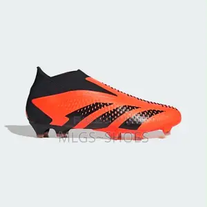 Chaussures Crampons Orange
