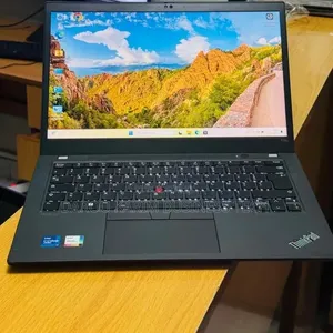 Nouveau Lenovo ThinkPad T14 G4 16GB Intel Core i5 SSD 512GB