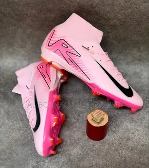 Crampons Nike Mercurial Superfly – Dakar Colobane