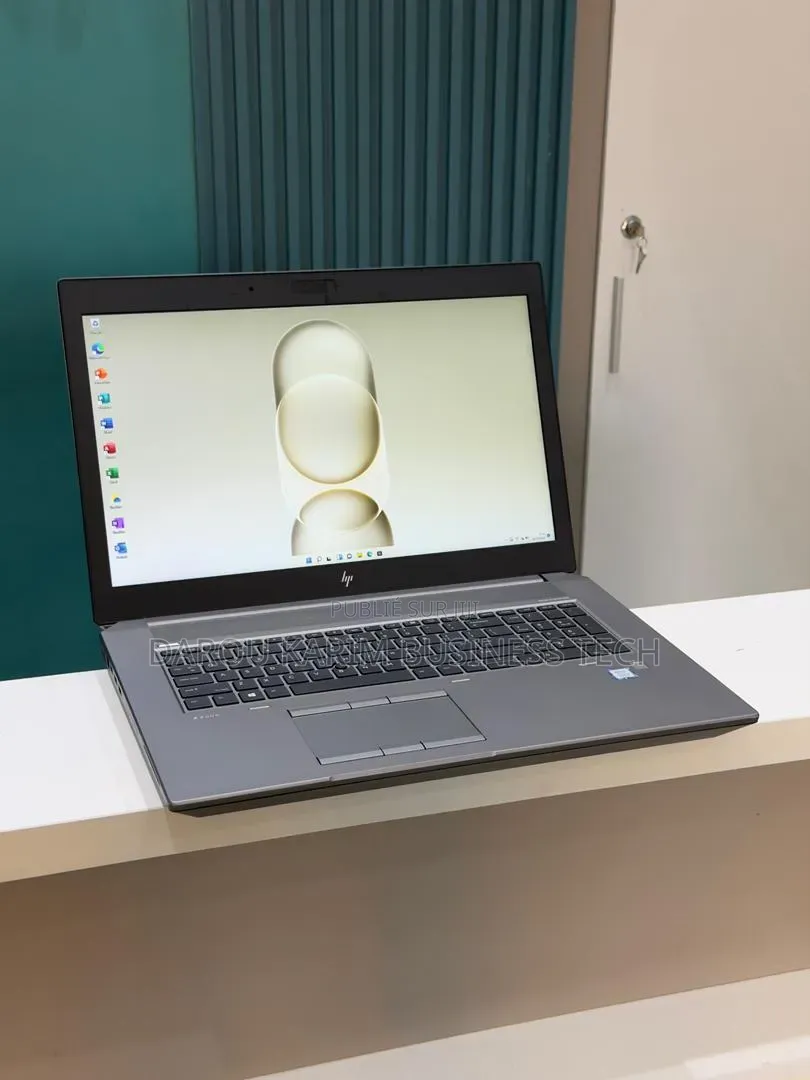 Nouveau Ordinateur portable HP ZBook 17 G5 16GB Intel Core i7 SSD 512GB