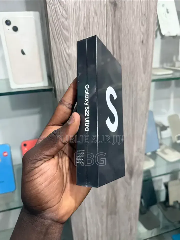 Nouveau Samsung Galaxy S22 Ultra 5G 256 GB Noir