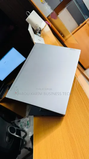 Nouveau Lenovo ThinkPad X13 Gen 2 8GB Intel Core i5 SSD 256GB