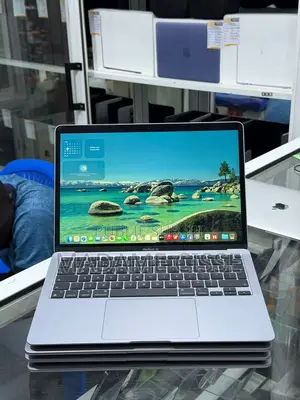 Nouveau Apple MacBook Air 2020 M1 8GB Apple M1 SSD 256GB