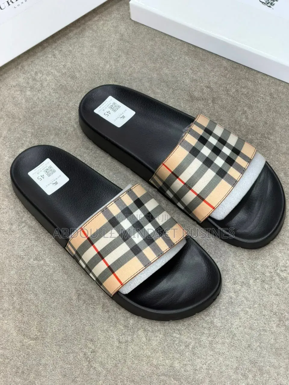 Sandal Burberry Disponible