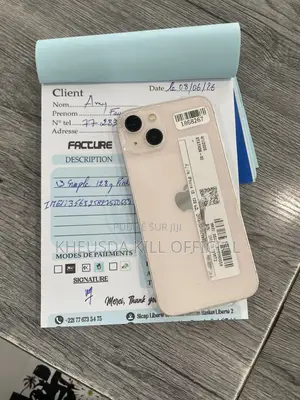 Nouveau Apple iPhone 13 128 GB Blanc