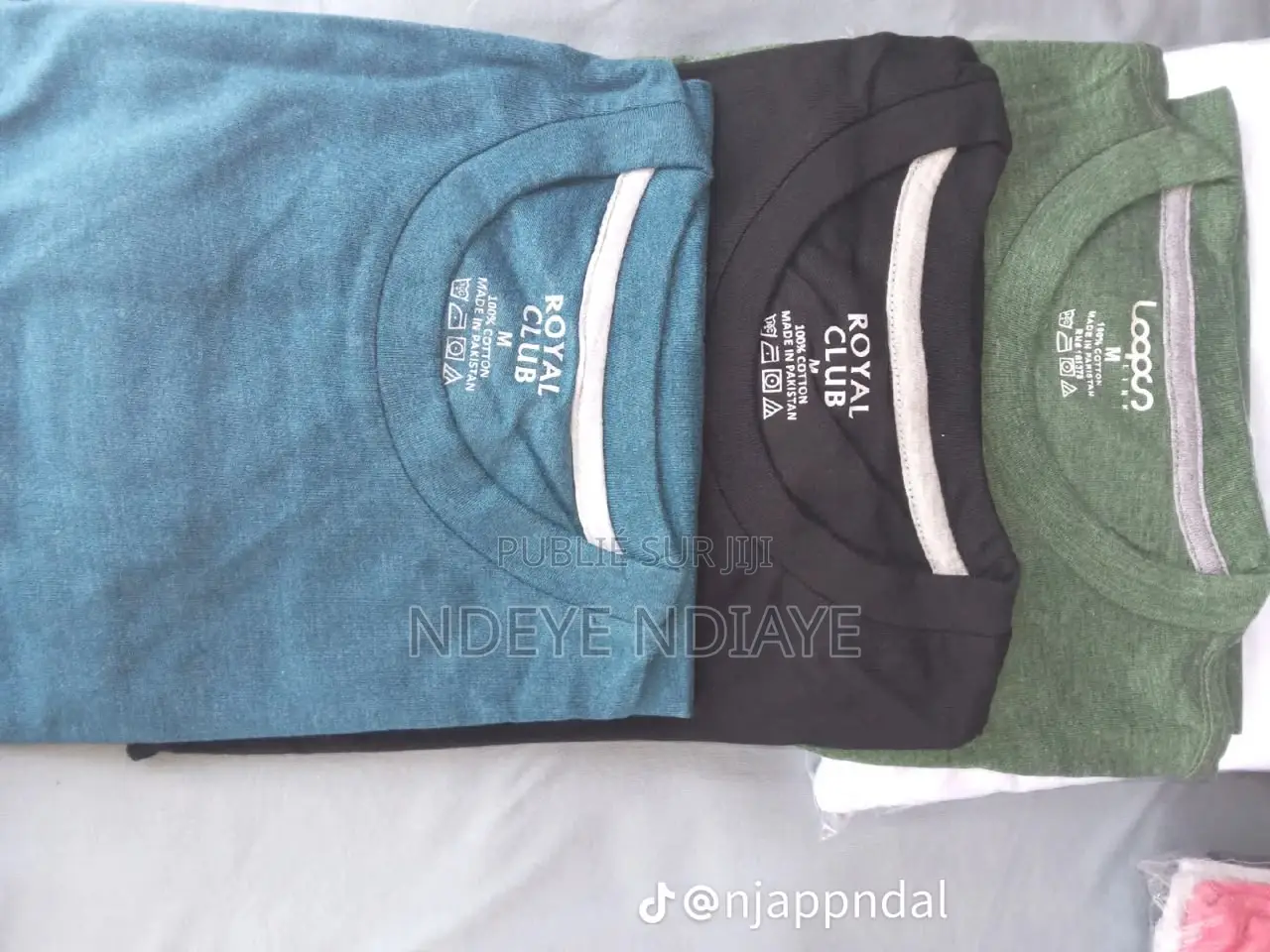 T-Shirt 100% Coton Paquet De 3 Disponible a 3500 Le Paquet en Gros Et