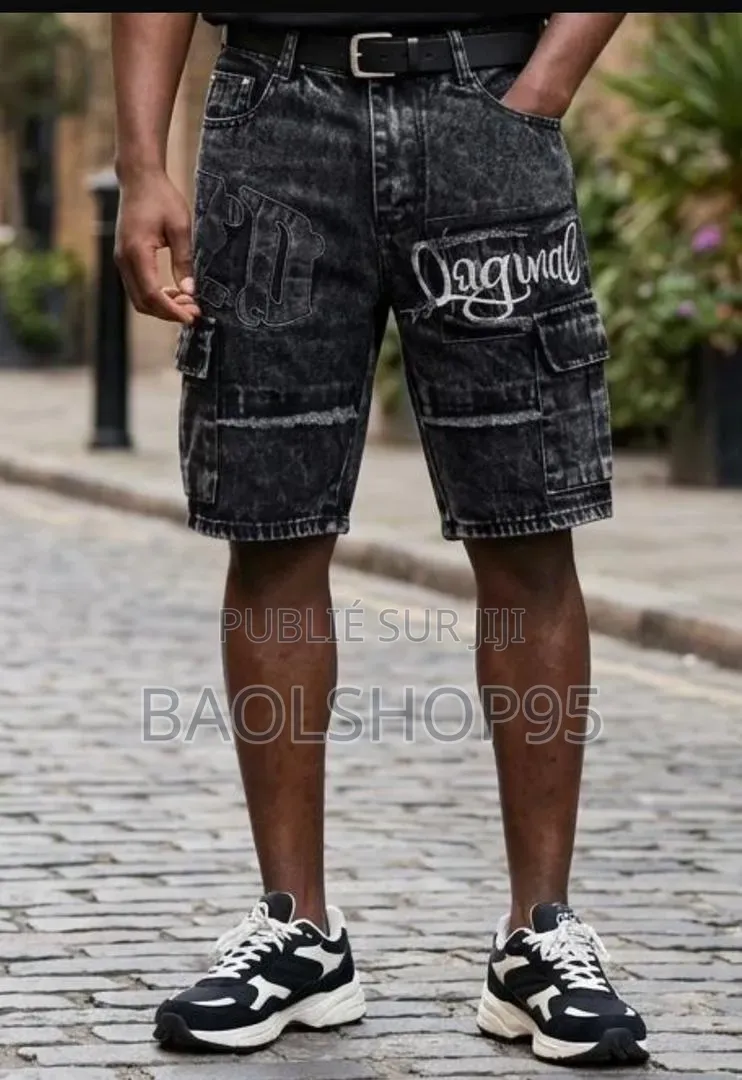 Short Jeans