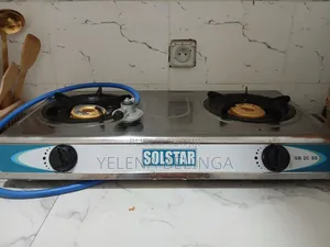 Réchaud À Gaz De Table Solstar (2 Feux) - Tuyau Et Détendeur Inclus.