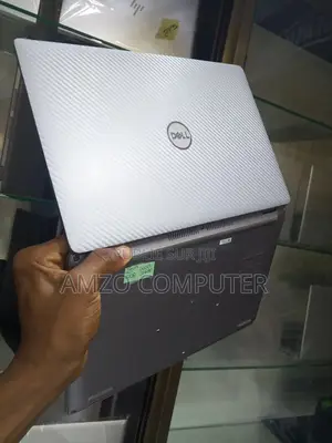 Ordinateur portable Dell Latitude 5420 16GB Intel Core i5 SSD 256GB