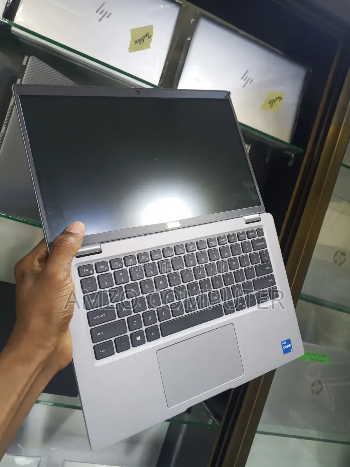 Ordinateur portable Dell Latitude 5420 16GB Intel Core i5 SSD 256GB