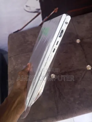 Nouveau HP EliteBook 845 G7 16GB AMD Ryzen 5 SSD 256GB