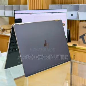 Ordinateur portable HP Spectre X360 15 16GB Intel Core i7 SSD 256GB